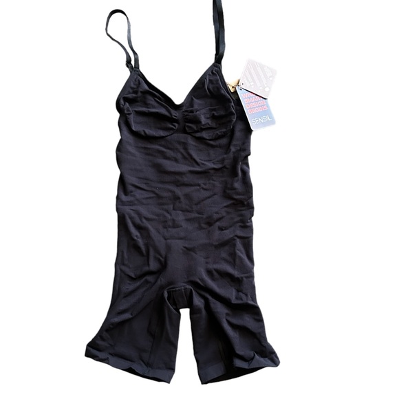 SHAPELLX PowerConceal Full Body Tummy Control Shapewear. - Picture 7 of 8